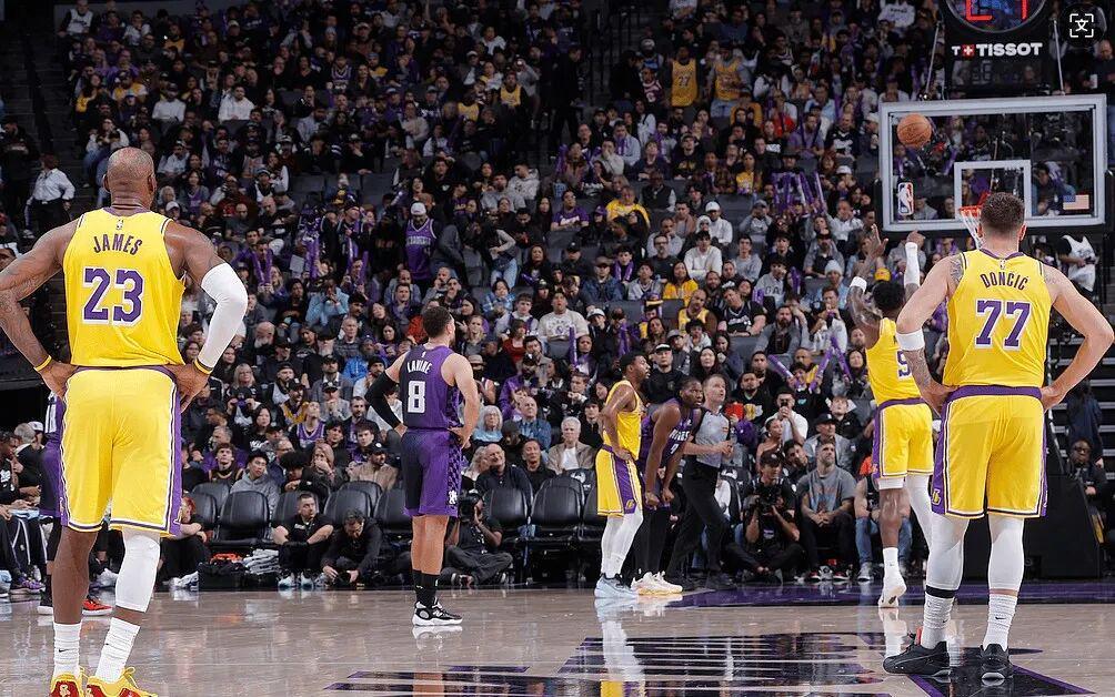 九游体育官方网站-湖人多30个罚球,威少不在怕!